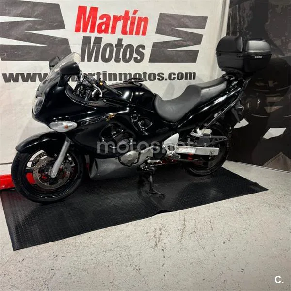 Suzuki GSX 750F – Vista 5