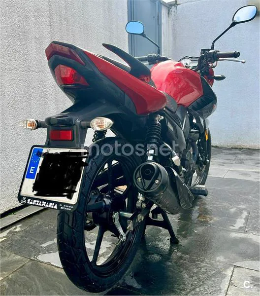 Yamaha YS125 – Vista 4