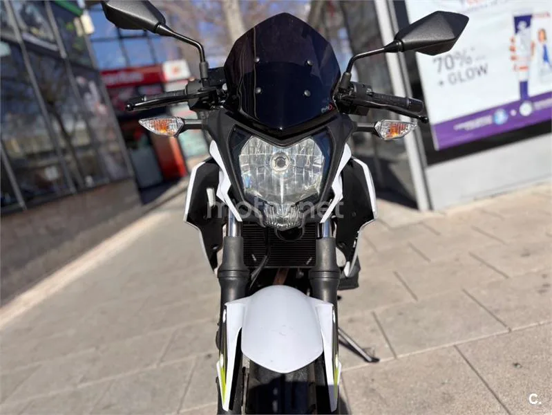 Kawasaki Z125 – Vista 6