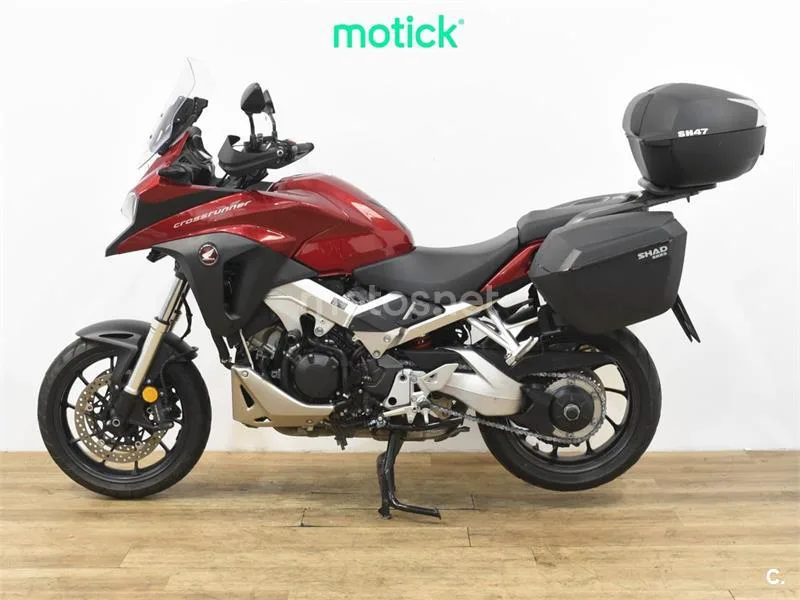 Honda VFR 800 X Crossrunner – Vista 7