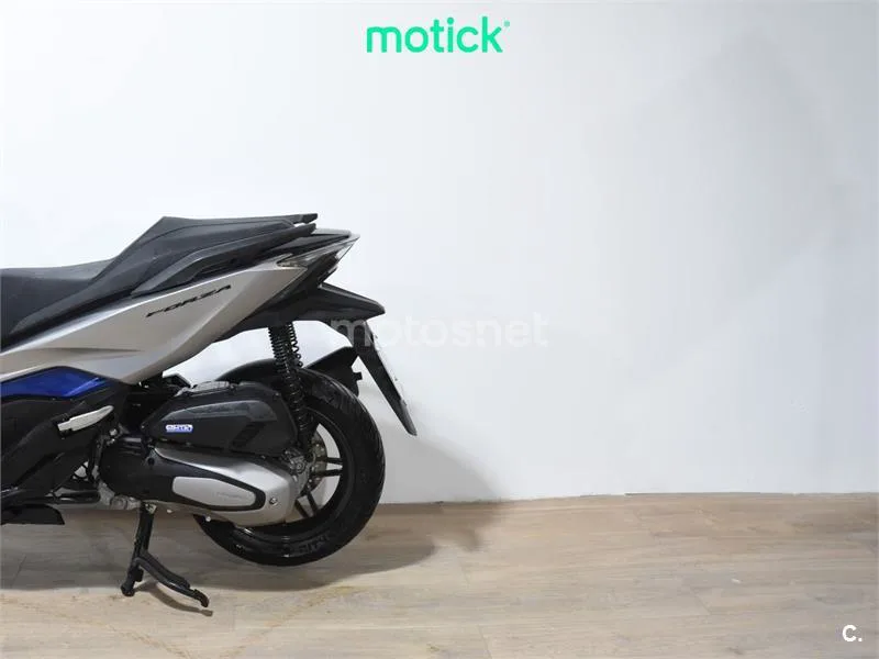 Honda Forza 125 – Vista 9
