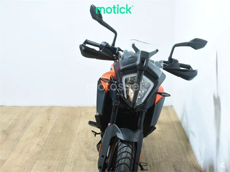 KTM 390 – Vista 11