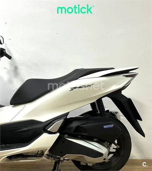 Honda PCX 125 – Vista 7
