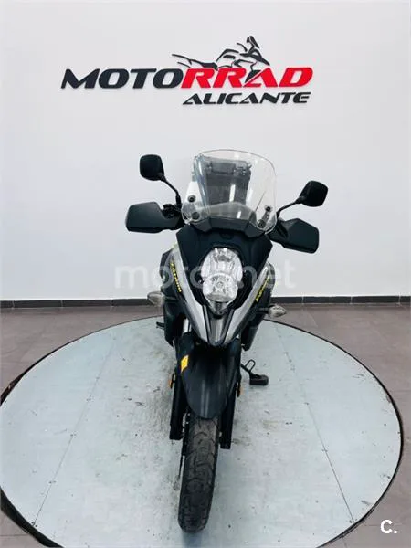 Suzuki V-Strom 650 XT – Vista 13