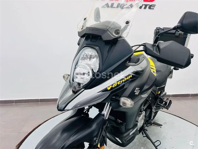 Suzuki V-Strom 650 XT – Vista 15
