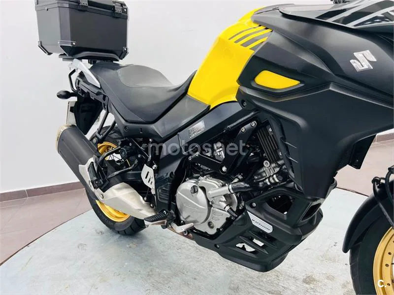 Suzuki V-Strom 650 XT – Vista 18