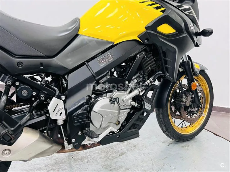 Suzuki V-Strom 650 XT – Vista 7