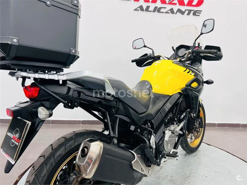 Suzuki V-Strom 650 XT – Vista 8