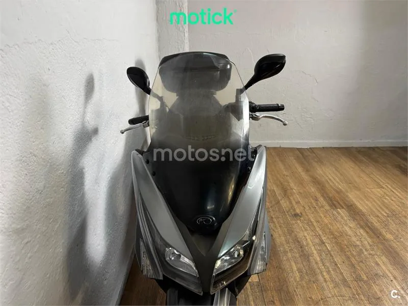 Kymco Grand Dink 125 – Vista 11