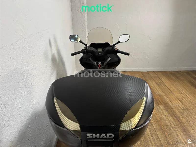Kymco Grand Dink 125 – Vista 6