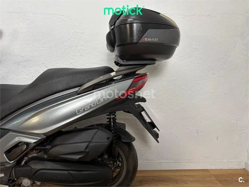 Kymco Grand Dink 125 – Vista 9