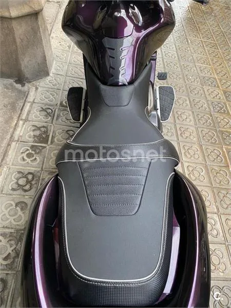 Honda DN 01 – Vista 13
