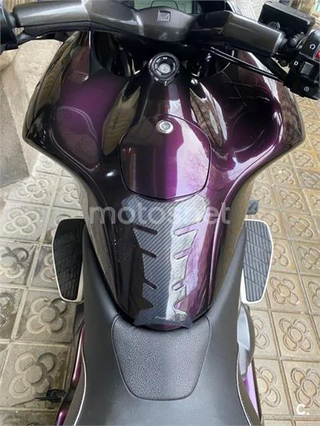 Honda DN 01 – Vista 14
