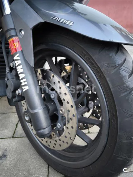Yamaha XMAX 400 – Vista 6