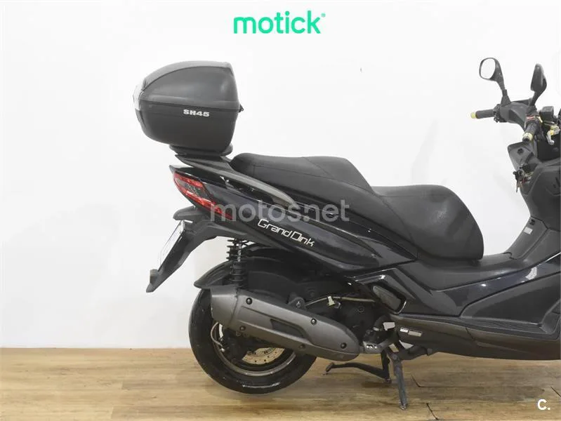 Kymco Grand Dink 125 – Vista 3