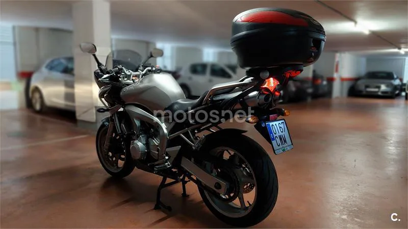 Yamaha FZ6 S – Vista 6