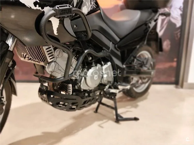 Suzuki V-Strom 650 – Vista 9