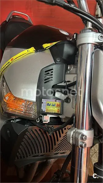 Suzuki GSR 600 – Vista 12
