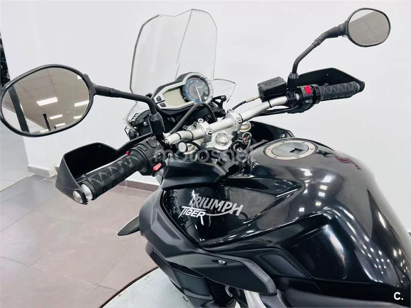 Triumph Tiger 800 – Vista 10