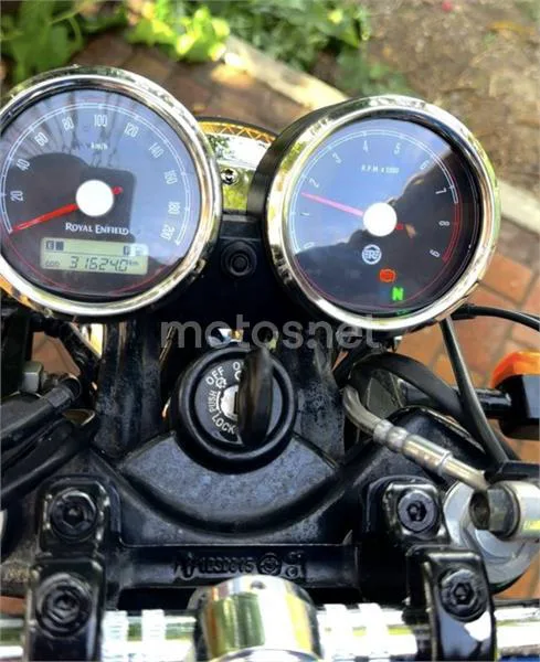 Royal Enfield Interceptor 650 – Vista 2
