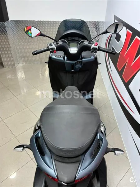 Piaggio MP3 – Vista 14