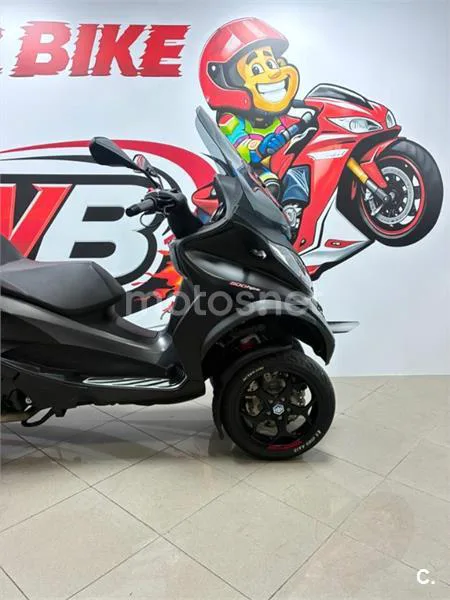 Piaggio MP3 – Vista 8