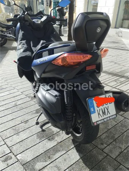 Yamaha XMAX 400 – Vista 6