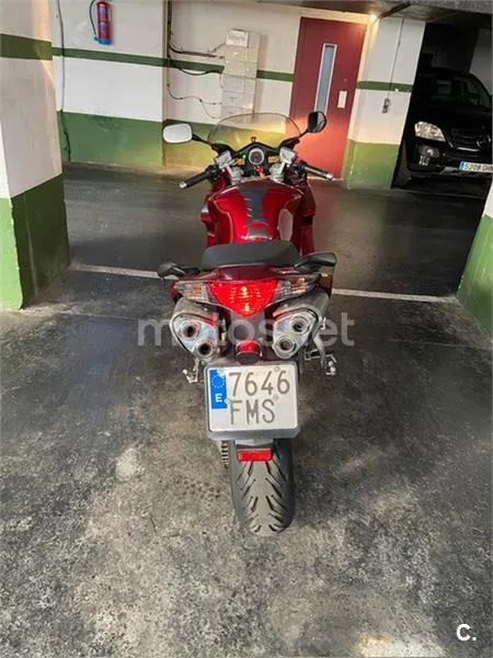 Honda VFR 800 FI – Vista 2