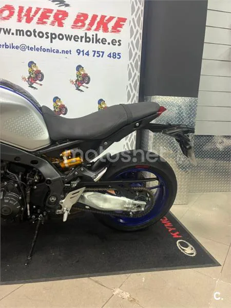 Yamaha MT-09 – Vista 6