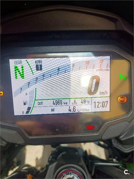 Kawasaki Versys – Vista 2