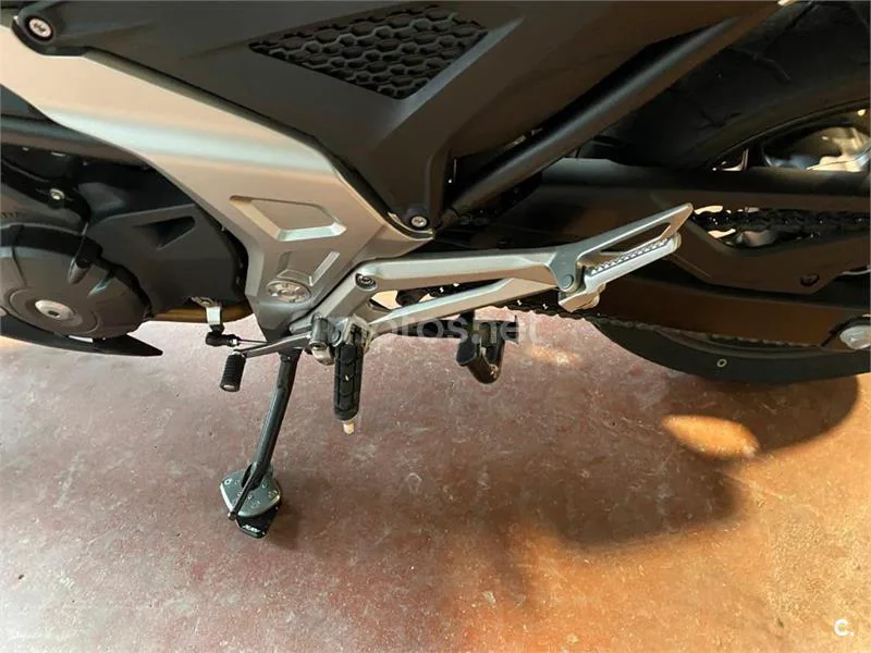 Honda NC 750 X – Vista 6