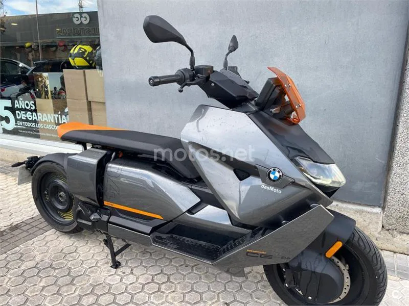 BMW CE 04 – Vista 5
