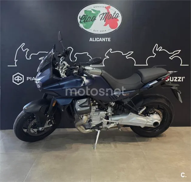 Moto Guzzi V100 Mandello – Vista 3