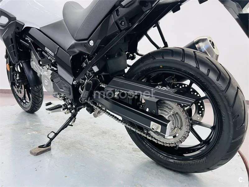 Suzuki V-Strom 650 – Vista 14