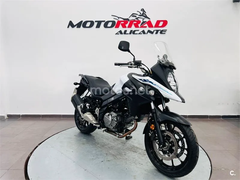 Suzuki V-Strom 650 – Vista 17