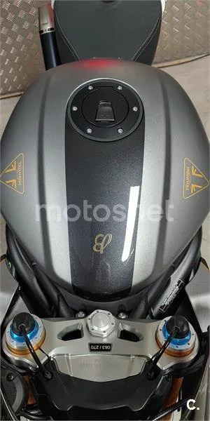 Triumph Speed Triple – Vista 11