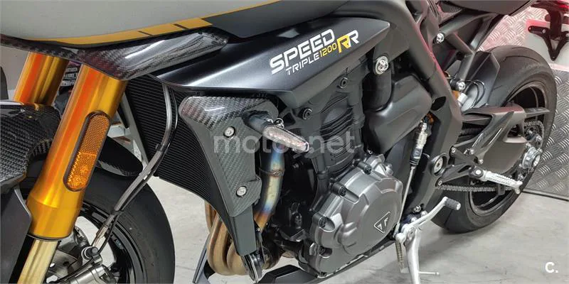 Triumph Speed Triple – Vista 7