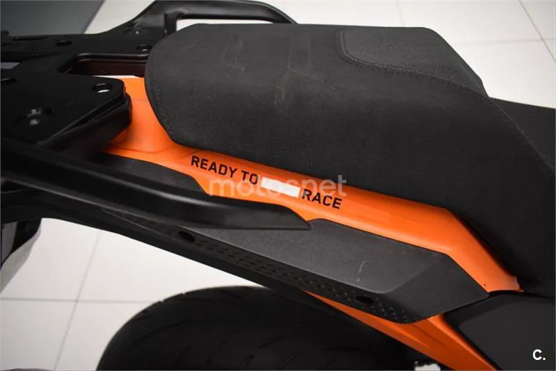 KTM 1290 Super Adventure – Vista 12