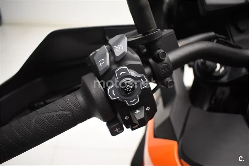 KTM 1290 Super Adventure – Vista 18
