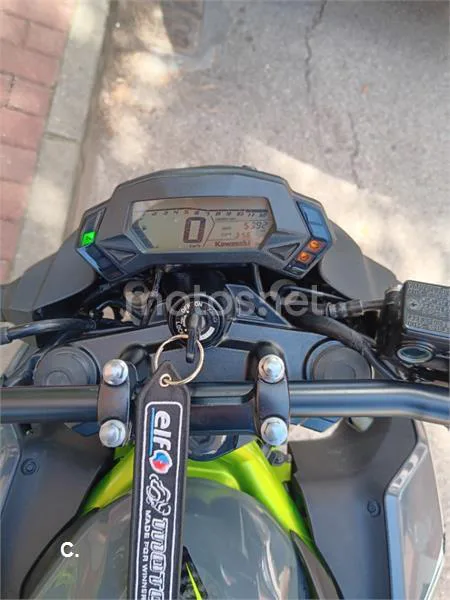 Kawasaki Z125 – Vista 3