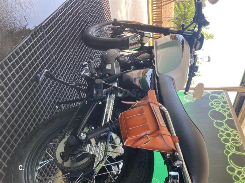 Brixton Sunray 125 – Vista 3