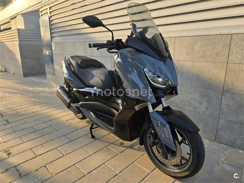 Yamaha XMAX 300 – Vista 3