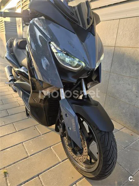 Yamaha XMAX 300 – Vista 6