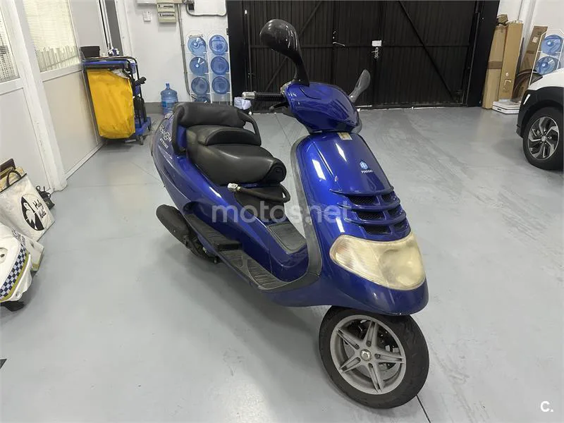 Piaggio SuperHexagon GTX 250 – Vista 7