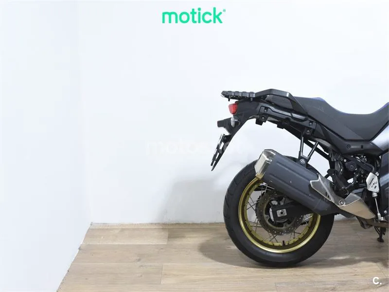 Suzuki V-Strom 650 XT – Vista 3