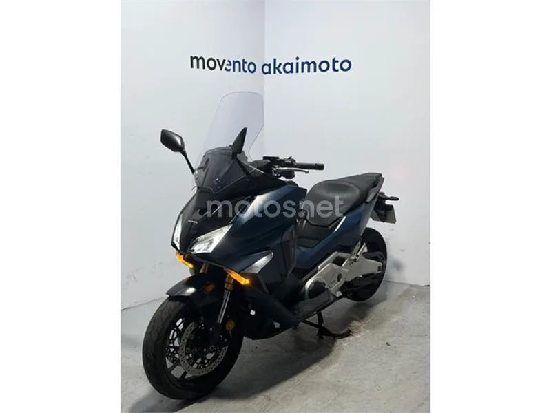 Honda Forza 750 – Vista 4