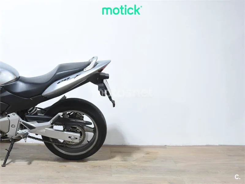 Honda CB 600 F Hornet – Vista 9