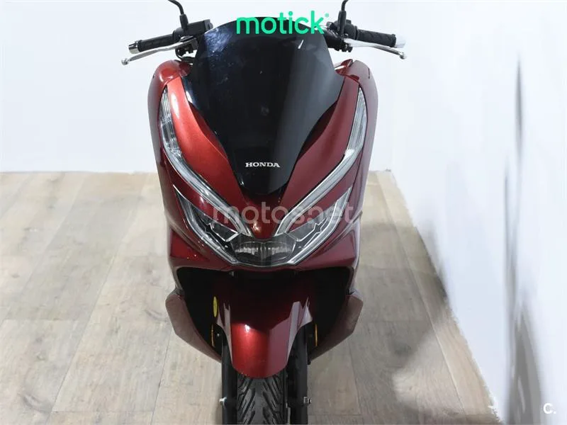 Honda PCX 125 – Vista 11