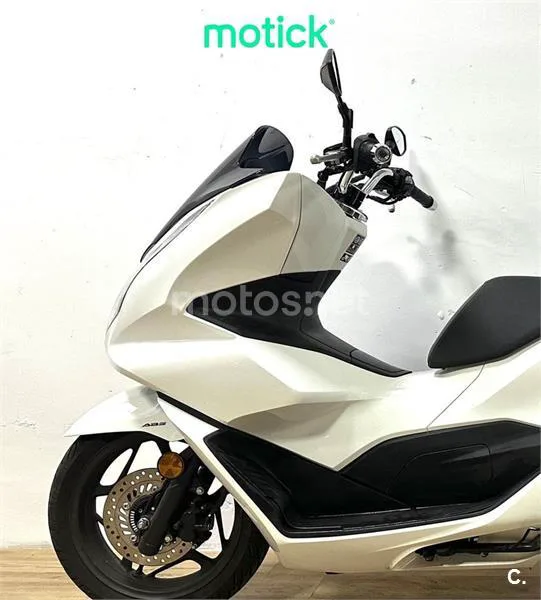 Honda PCX 125 – Vista 6