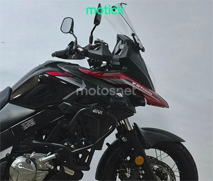 Suzuki V-Strom 650 XT – Vista 3